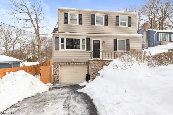34 Bayview Ave,  Hopatcong Boro,  NJ 07843