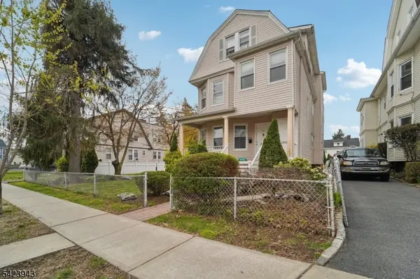 50 Riggs Pl #2, West Orange Twp., NJ 07052