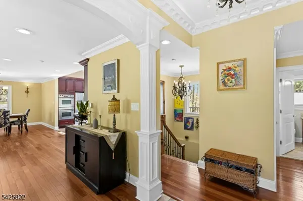 49 Preston Dr, Long Hill Twp., NJ 07933