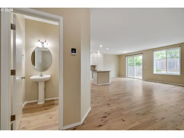 16809 SE DAVIDOFF WAY, Damascus, OR 97089