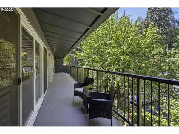 16250 PACIFIC HWY #73, Lake Oswego, OR 97034