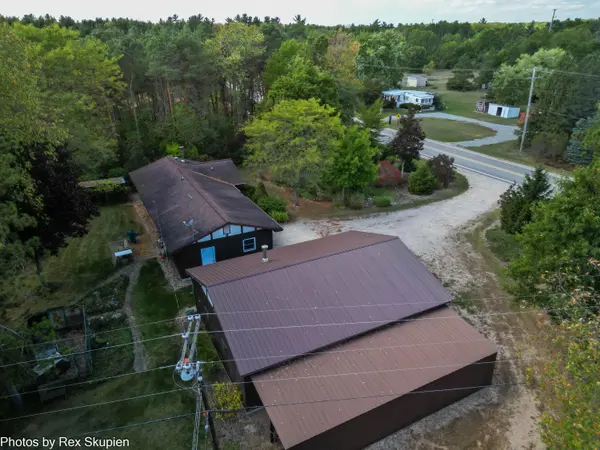 1570 E Croton DR,  Brookstownship_newaygo,  MI 49337