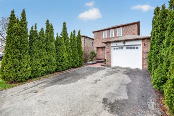 25 Stockbridge CRES, Ajax, ON L1T 2H2