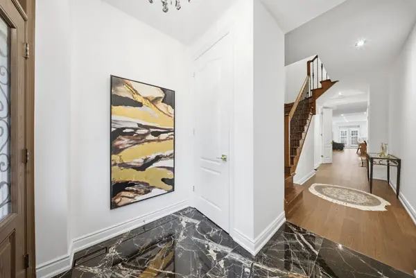8 Bristlewood CRES, Vaughan, ON L4J 0H4