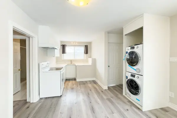 443 Fernleigh CIR N, Richmond Hill, ON L4C 1E5