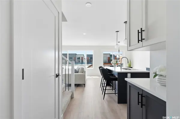 155 McFaull WAY #140, Saskatoon, SK S7V 1Z9