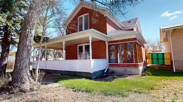 402 Jasper STREET, Maple Creek, SK S0N 1N0