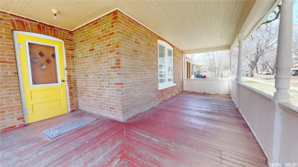 402 Jasper STREET, Maple Creek, SK S0N 1N0