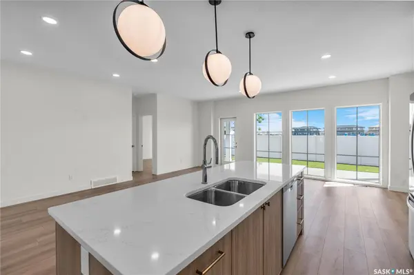 720 Brighton BOULEVARD #20, Saskatoon, SK S7V 1X1