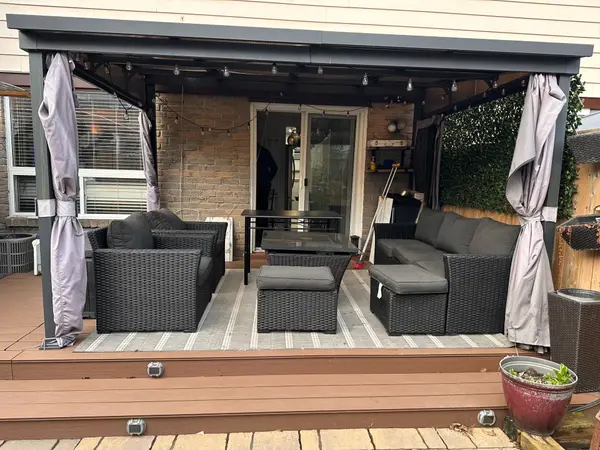 247 Royal Salisbury WAY, Brampton, ON L6V 3G4