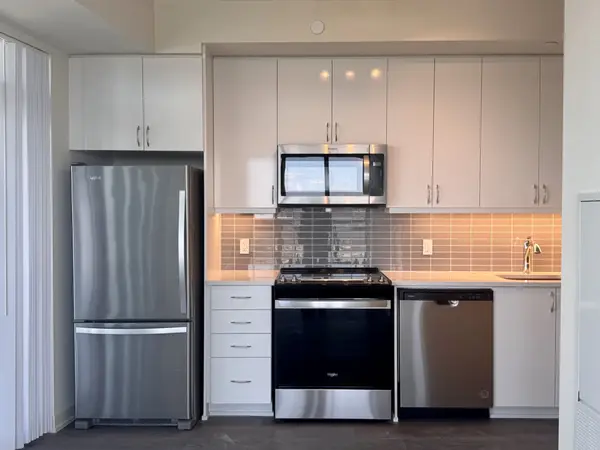 38 Annie Craig DR #2811, Toronto W06, ON M8V 0G9