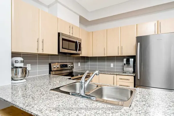 3515 Kariya DR #309, Mississauga, ON L5B 0C1