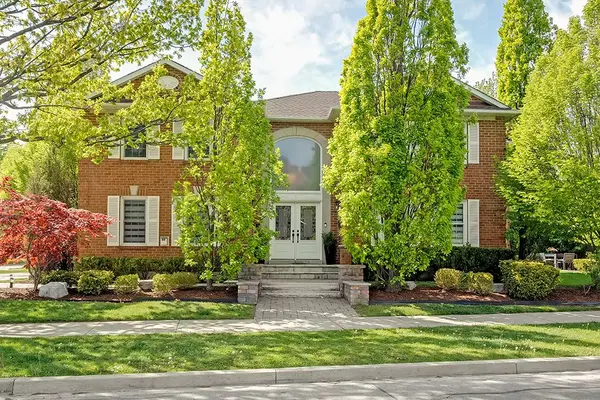 2101 Grosvenor ST, Oakville, ON L6H 4N1