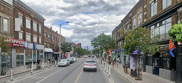 10-22 Pauline AVE, Toronto W02, ON M6H 3M8