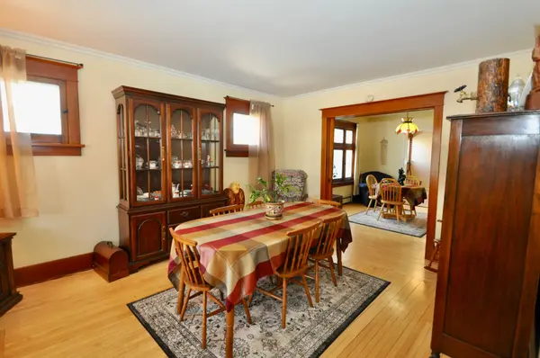 11 Florence ST E, Huntsville, ON P1H 1P8