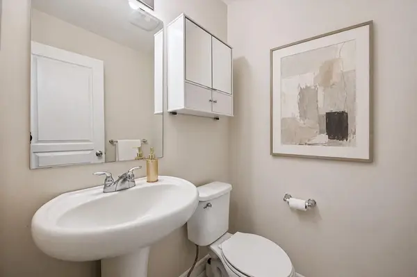 46 JEFFREY DR, Guelph, ON N1E 0M4