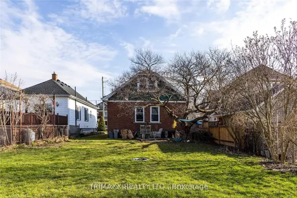 43 DACOTAH ST, St. Catharines, ON L2R 1Z6