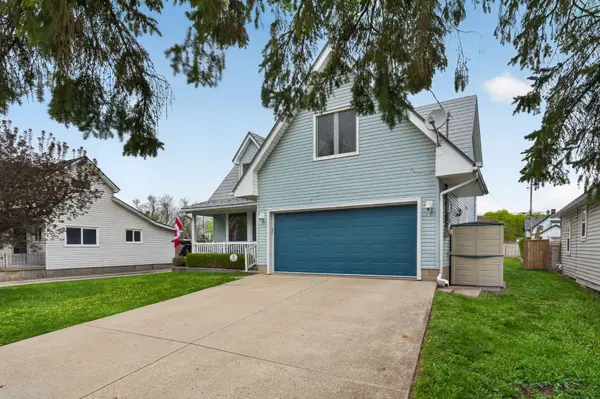 246 Courtwright ST, Fort Erie, ON L2A 2R8