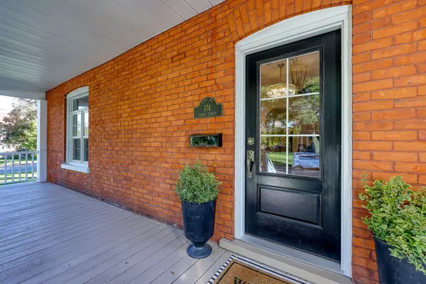 174 Light ST, Woodstock, ON N4S 6H4