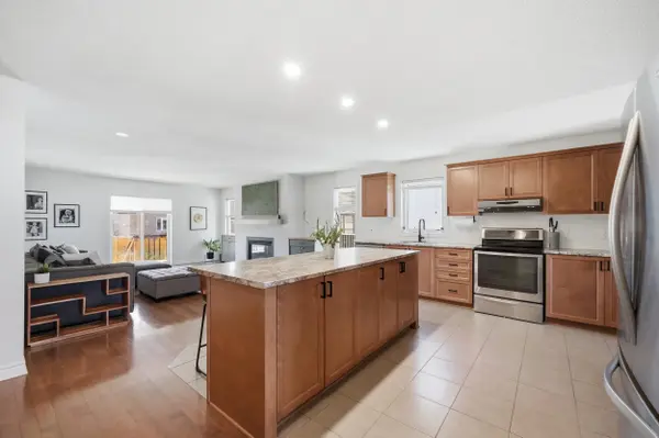 129 Abbey CRES, Russell, ON K4R 1A1
