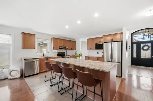 129 Abbey CRES, Russell, ON K4R 1A1