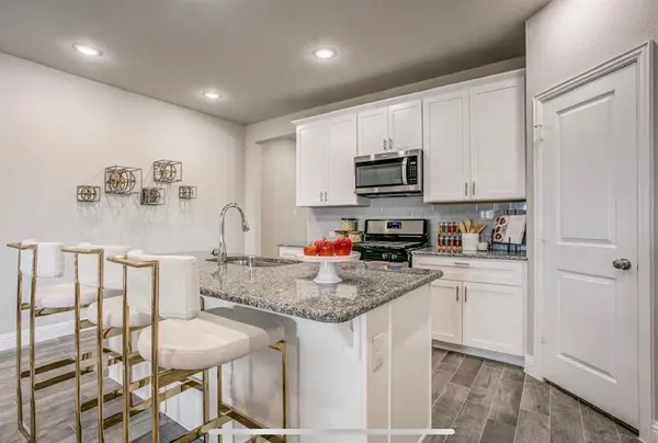 4432 Thalia Way, Forney, TX 75126