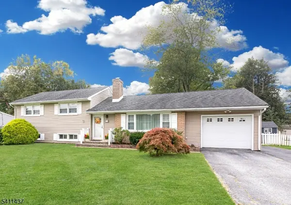 100 Eyland Ave, Roxbury Twp., NJ 07876