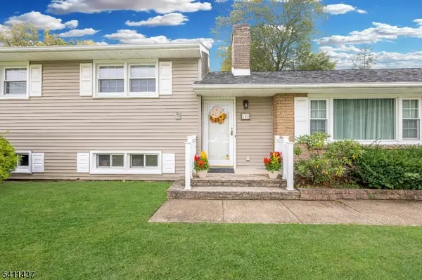 100 Eyland Ave, Roxbury Twp., NJ 07876