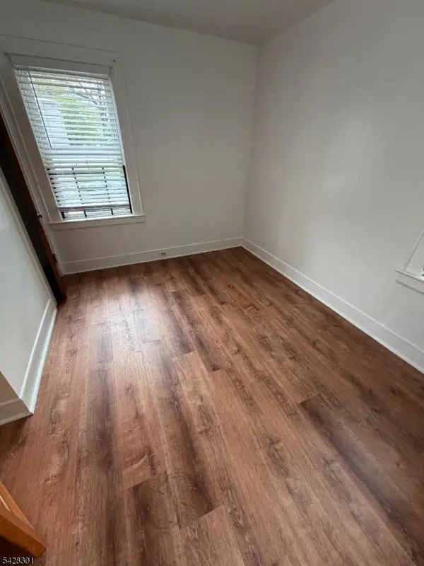13 Maple St #2, West Orange Twp., NJ 07052