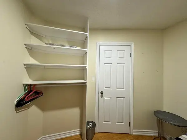 2 Hedge End RD #115, Toronto E11, ON M1B 5Z8