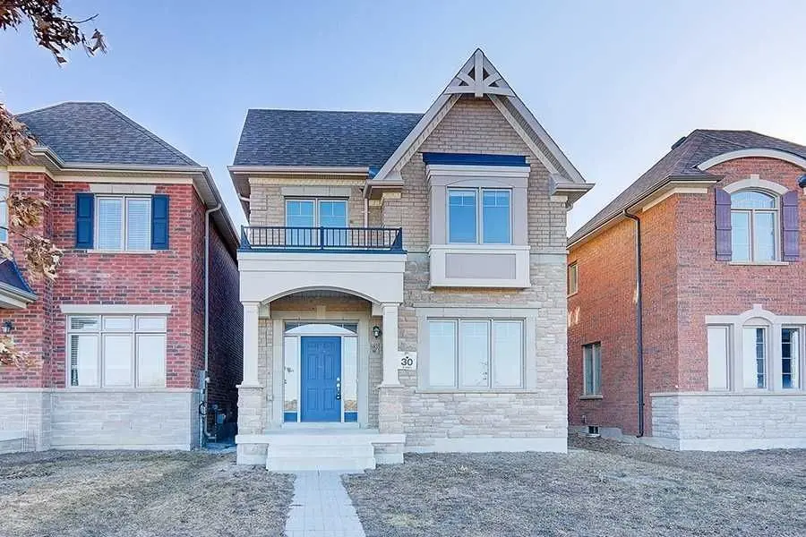 683 Murrell BLVD, East Gwillimbury, ON L9N 0R4