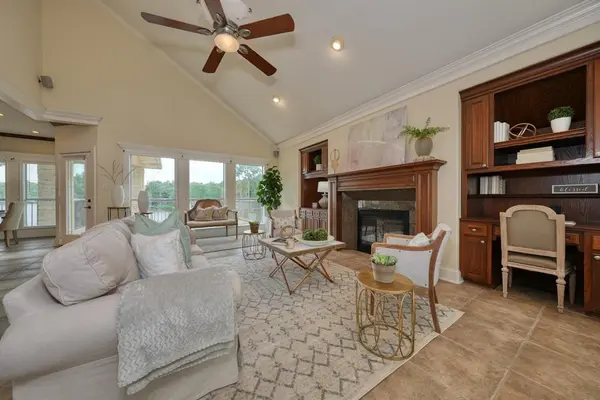 521 Hideaway Lane Central, Hideaway, TX 75771