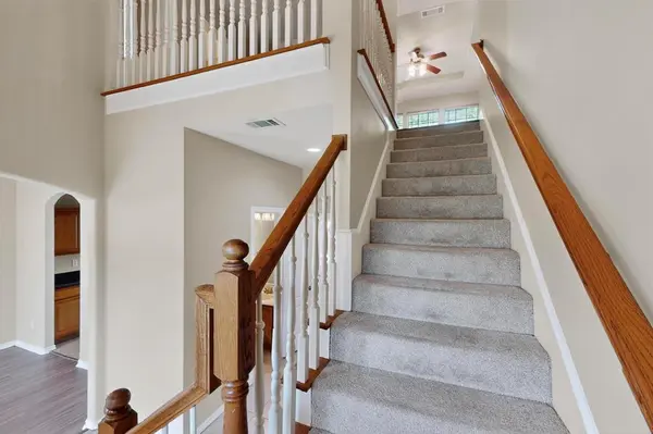 805 Brandon Drive, Seagoville, TX 75159