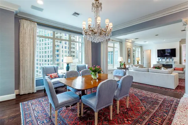 2525 N PEARL Street #1004, Dallas, TX 75201