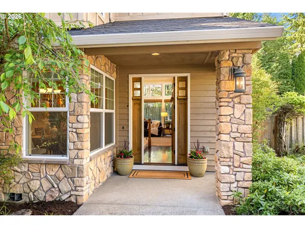 14599 FOSBERG RD, Lake Oswego, OR 97035