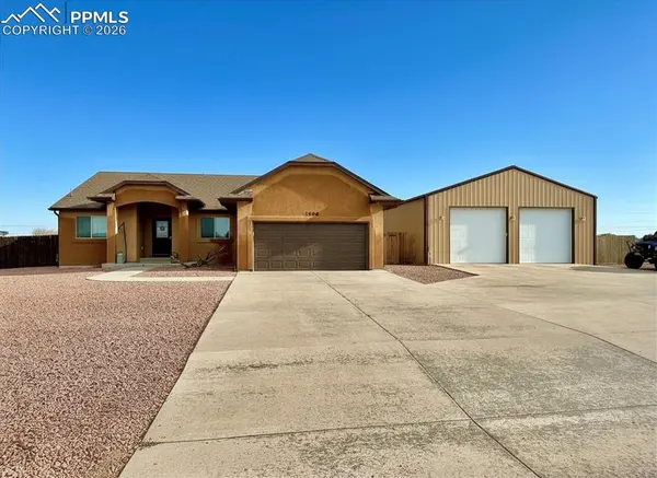 1496 Proctor DR, Pueblo West, CO 81007