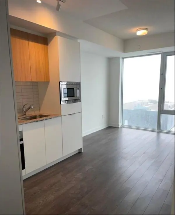 50 O'Neill RD #1909, Toronto C13, ON M3C 0H1