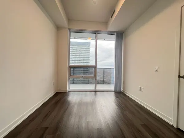 138 Downes ST #4006, Toronto C01, ON M5E 0E4