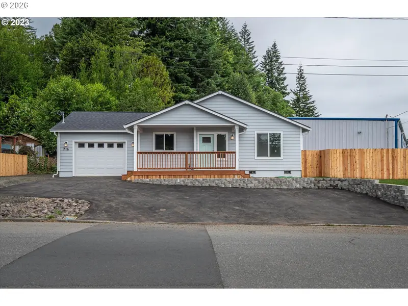 716 Southwest BLVD, Coos Bay, OR 97420