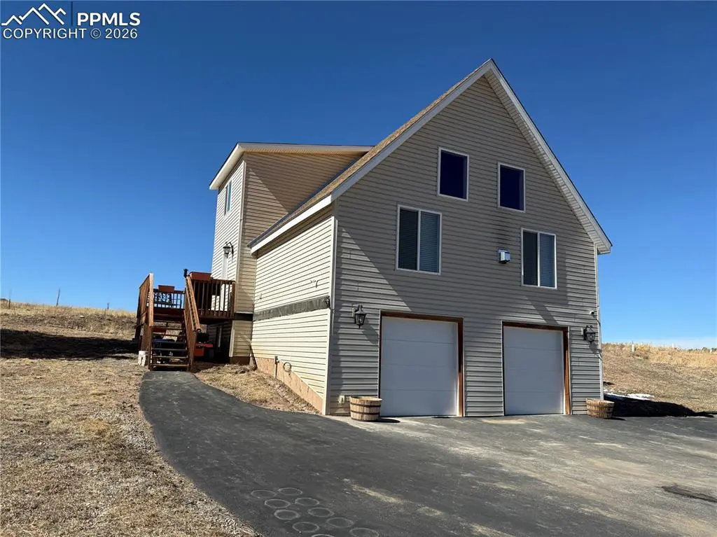 61 Stripling LN, Divide, CO 80814