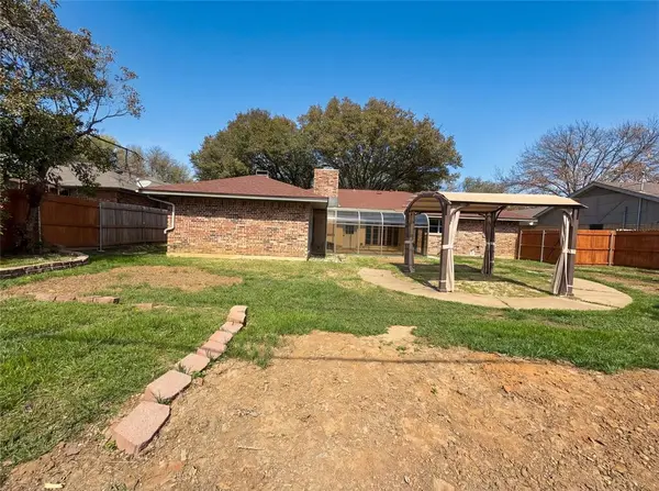 5310 Firewood Drive, Arlington, TX 76016