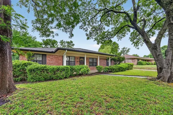 1010 Plateau Drive, Duncanville, TX 75116