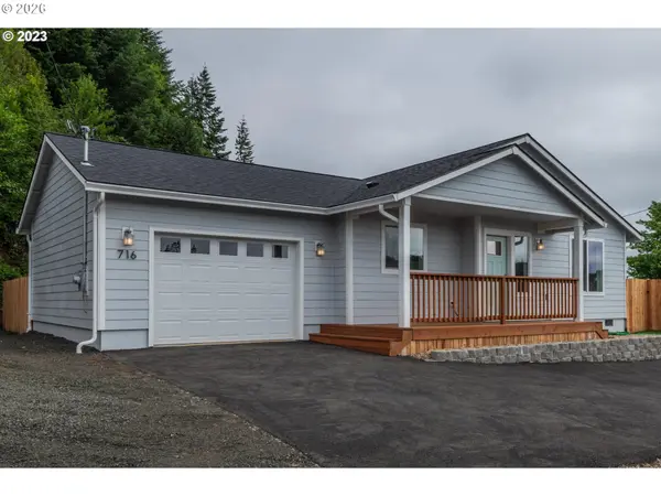 716 Southwest BLVD, Coos Bay, OR 97420