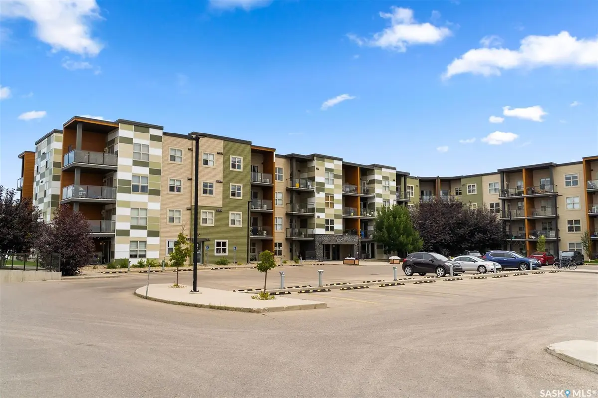 5500 Mitchinson WAY #1404, Regina, SK S4W 0N9