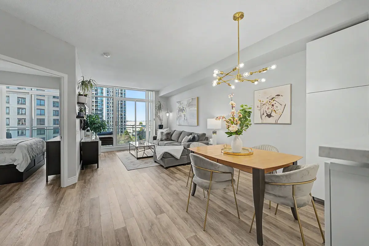5 Marine Parade DR #610, Toronto W06, ON M8V 4B4