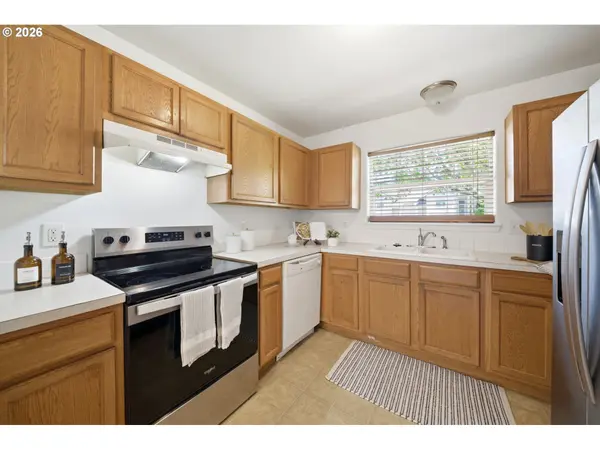 19153 SE YAMHILL ST #22, Portland, OR 97233