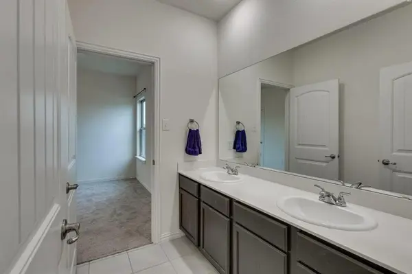 4627 Raleigh Dalton Road, Dallas, TX 75227