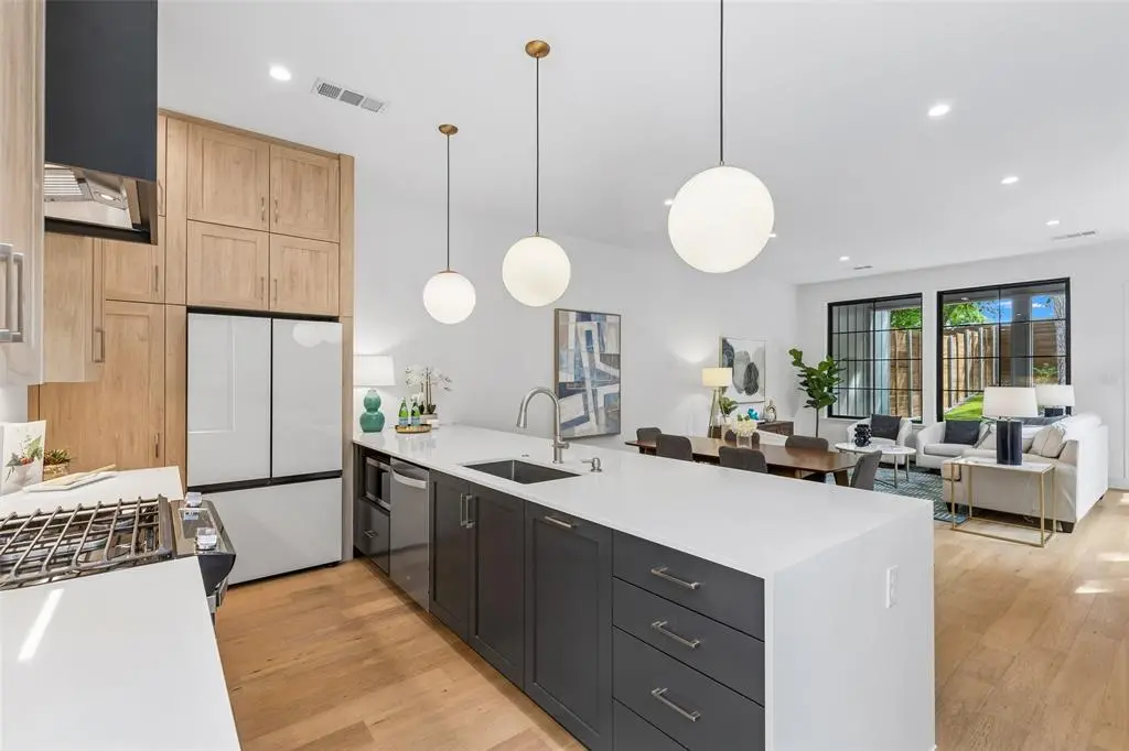 1228 Haines Avenue, Dallas, TX 75208