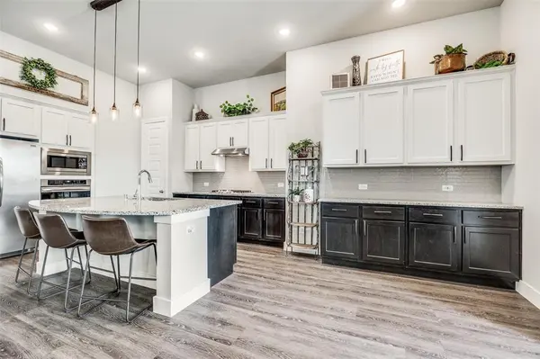 1412 Eclipse Road, Aubrey, TX 76227