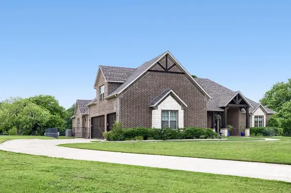 3797 Kayewood Drive, Little Elm, TX 75068